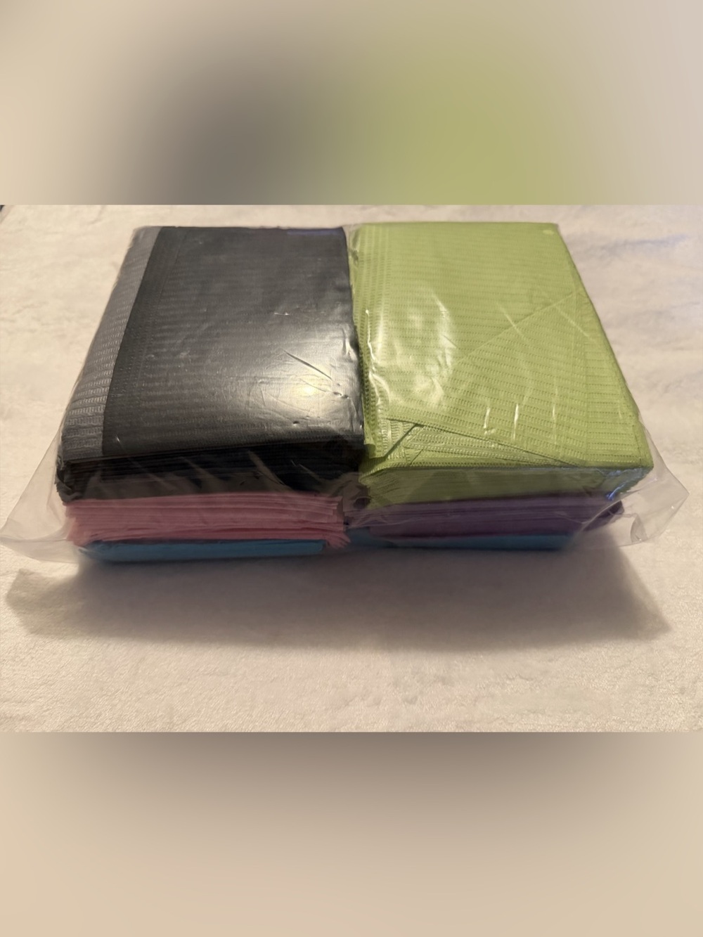 100 Pc Dental Bibs 13”x18” for a Variety of Uses NEW